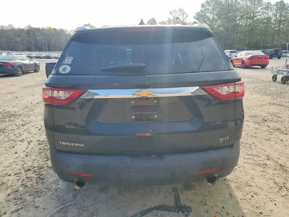 2018 CHEVROLET TRAVERSE LT  