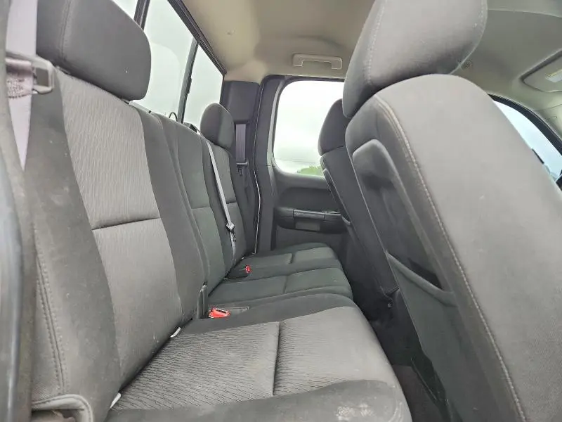 2012 CHEVROLET 1500 SILVE   