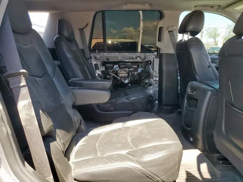 2020 CADILLAC ESCALADE PREMIUM LUXURY  