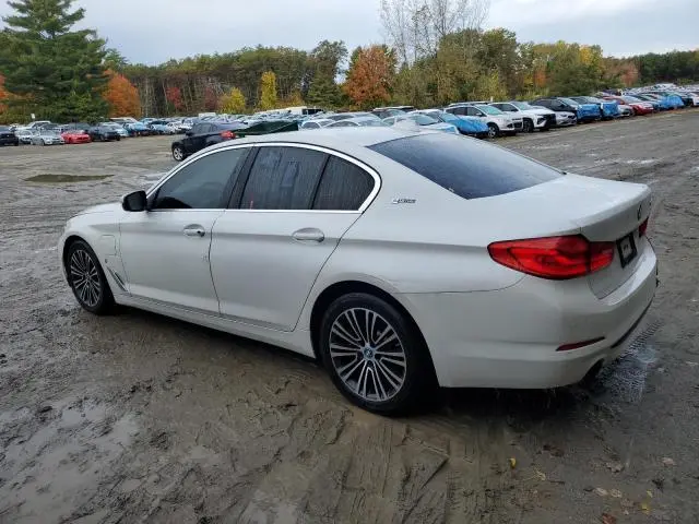 2019 BMW 530XE   