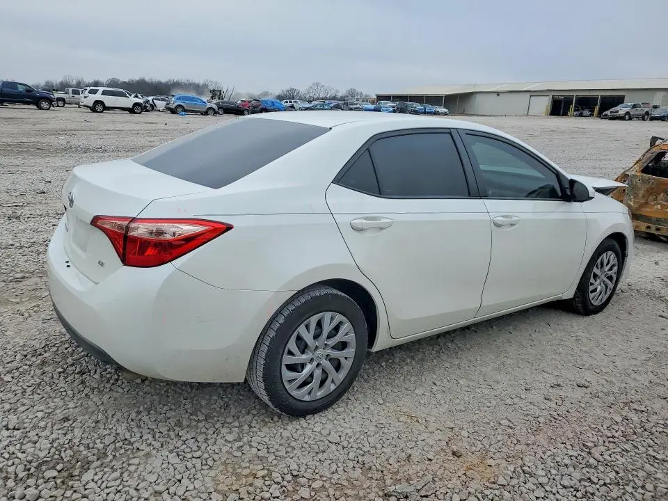 2017 TOYOTA COROLLA LE  