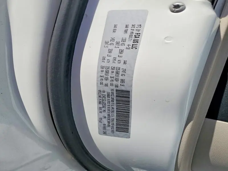 2018 CHRYSLER PACIFICA LIMITED  