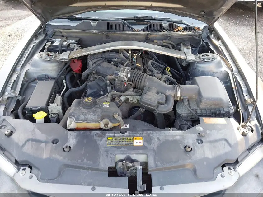 2011 FORD MUSTANG V6 PREMIUM