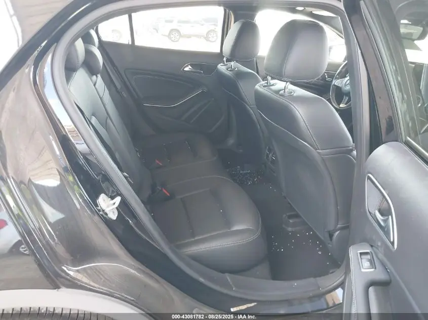 2018 MERCEDES-BENZ GLA 250 4MATIC