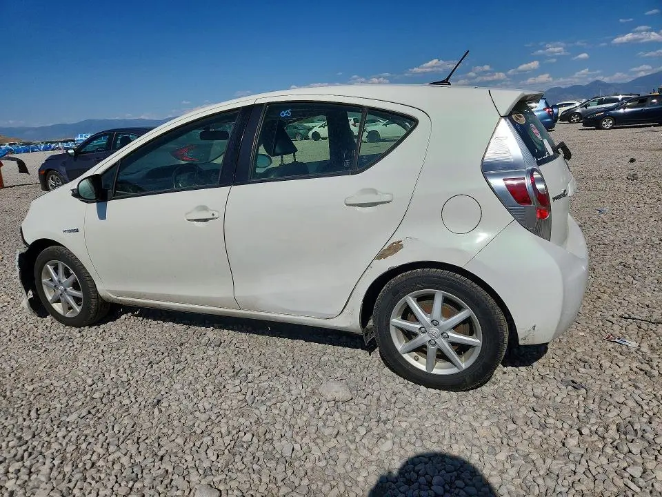 2014 TOYOTA PRIUS C FOUR  