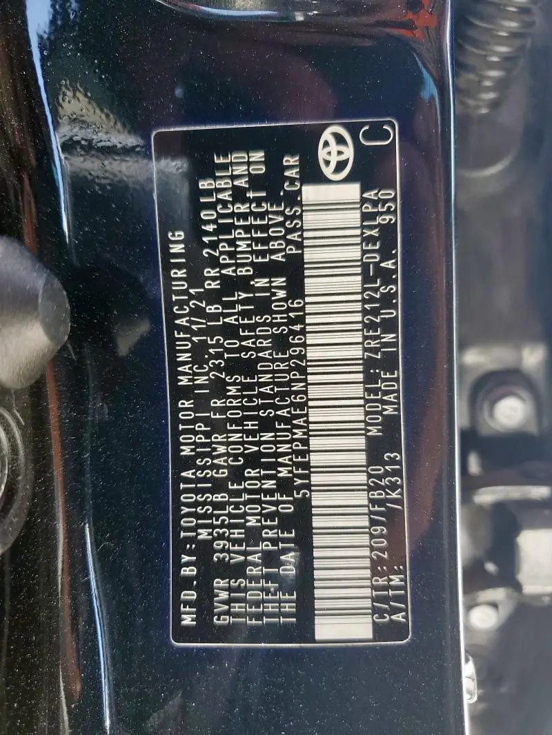 2022 TOYOTA COROLLA LE  