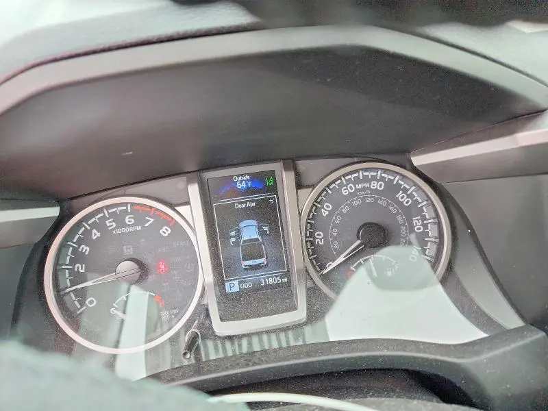 2023 TOYOTA TACOMA SR5 V6  
