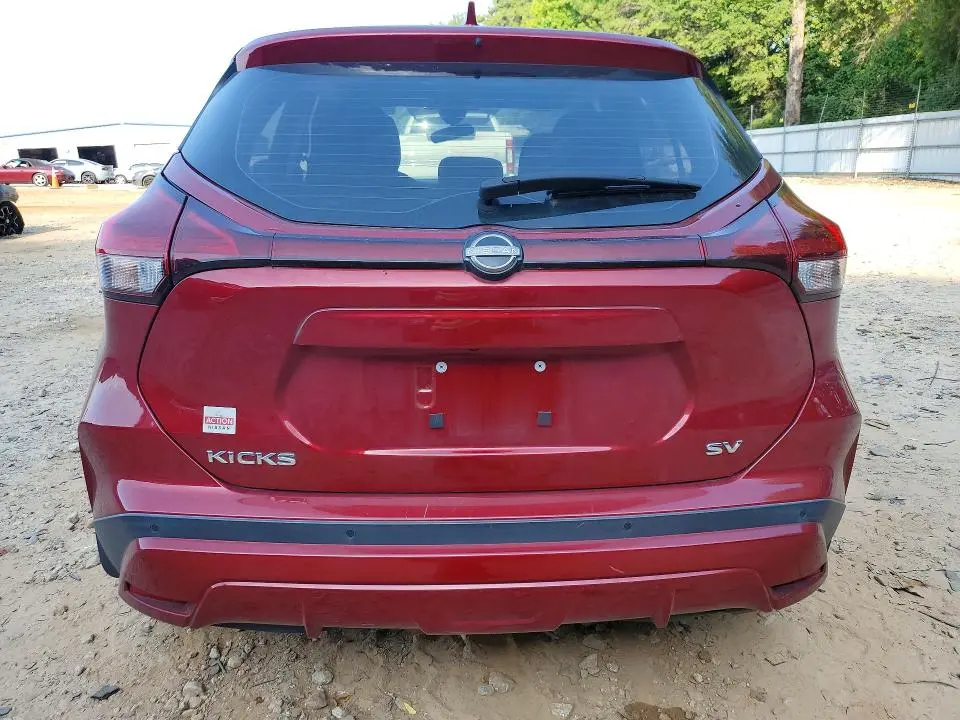 2023 NISSAN KICKS SV  