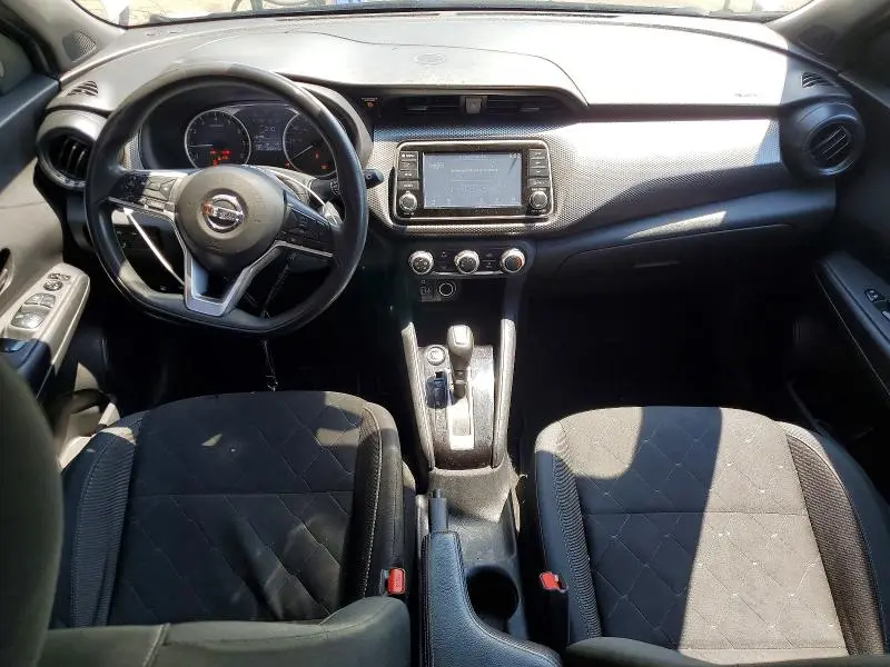 2020 NISSAN KICKS S  