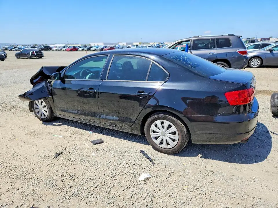 2013 VOLKSWAGEN JETTA BASE  