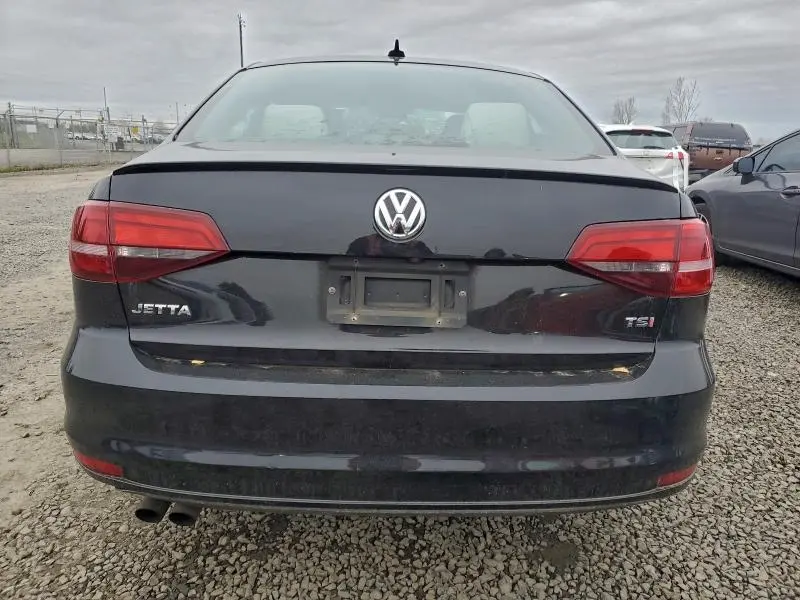 2016 VOLKSWAGEN JETTA SPORT  