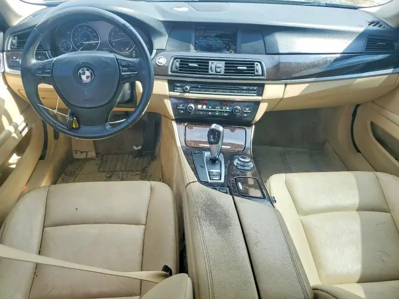 2011 BMW 528 I  
