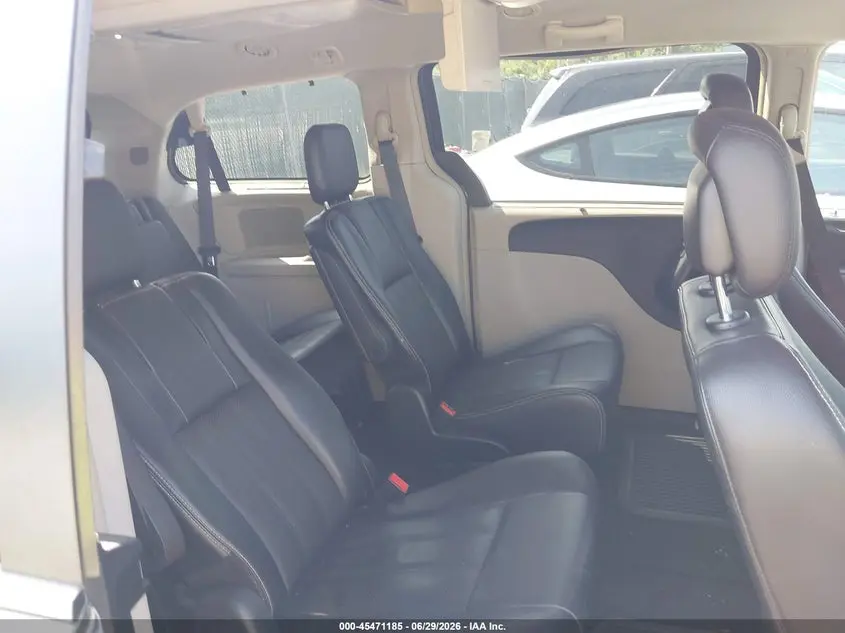 2015 CHRYSLER TOWN & COUNTRY TOURING-L