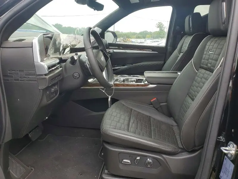 2026 CADILLAC ESCALADE ESV SPORT PLATINUM  
