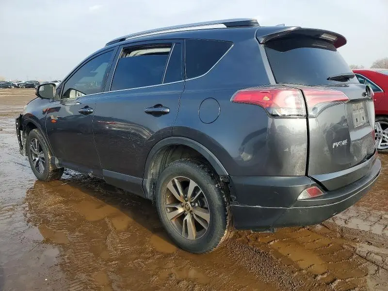 2017 TOYOTA RAV4 XLE  