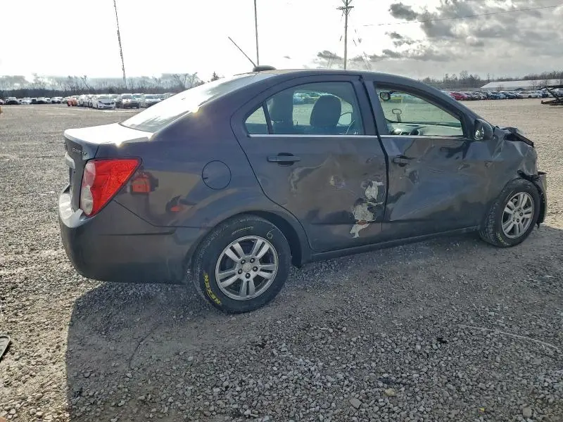 2016 CHEVROLET SONIC LT  