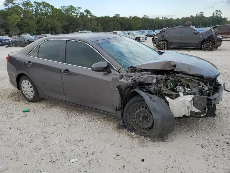 2013 TOYOTA CAMRY L  