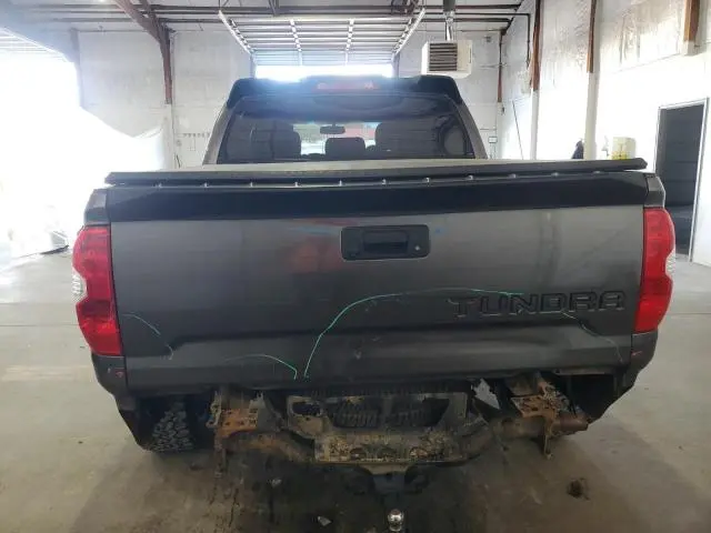 2014 TOYOTA TUNDRA CREWMAX SR5  