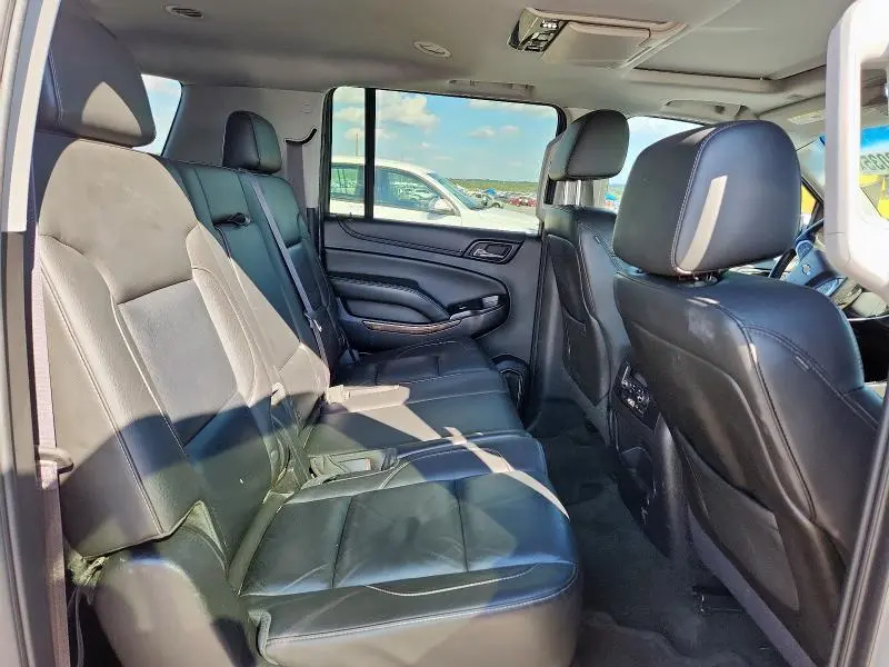 2015 CHEVROLET SUBURBAN K1500 LT  