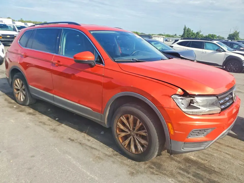 2018 VOLKSWAGEN TIGUAN SE  