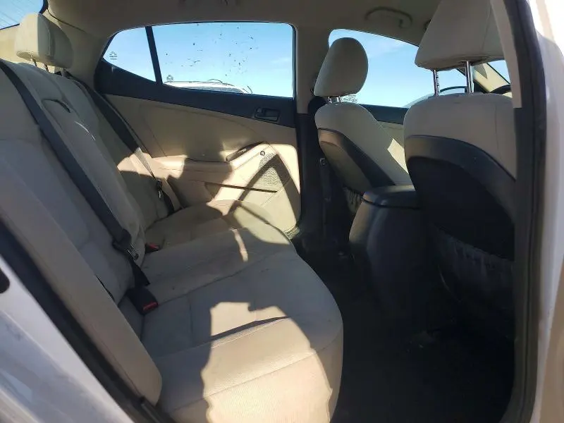 2014 KIA OPTIMA LX  