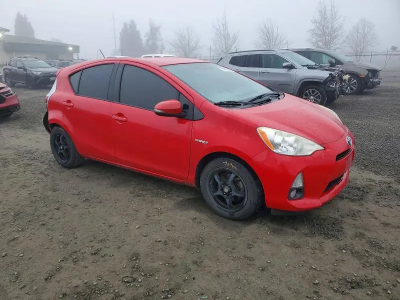 2013 TOYOTA PRIUS C   