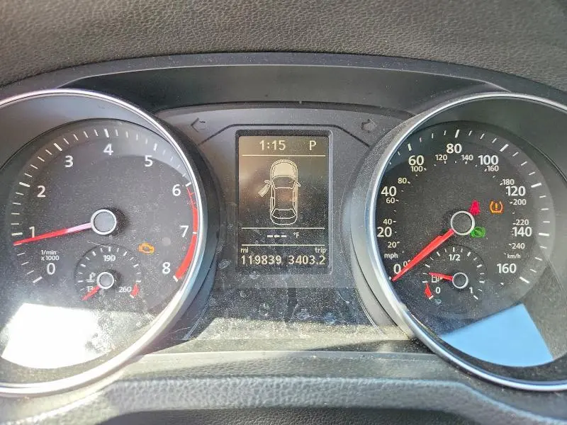 2016 VOLKSWAGEN PASSAT S  