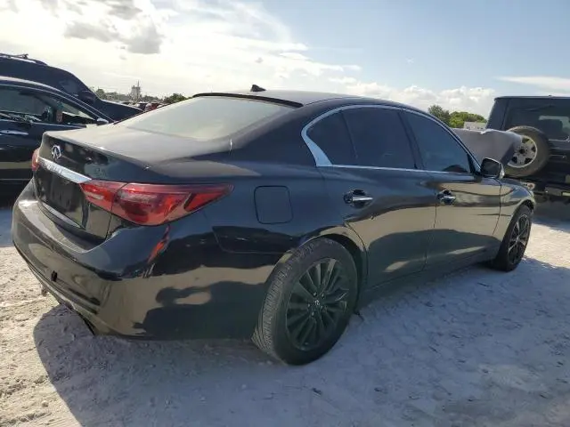 2018 INFINITI Q50 LUXE  