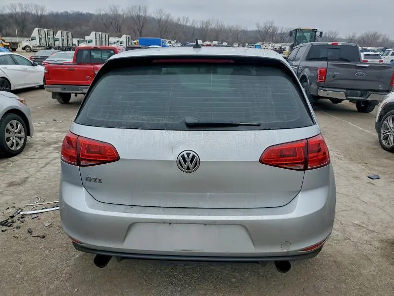 2016 VOLKSWAGEN GTI S/SE  