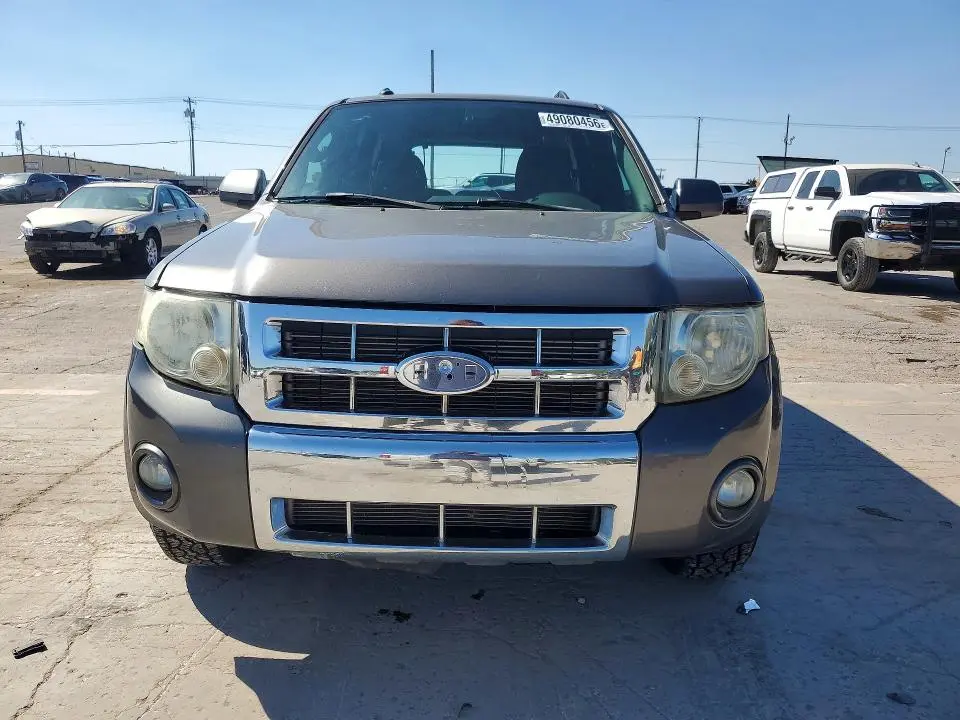 2010 FORD ESCAPE LIMITED  