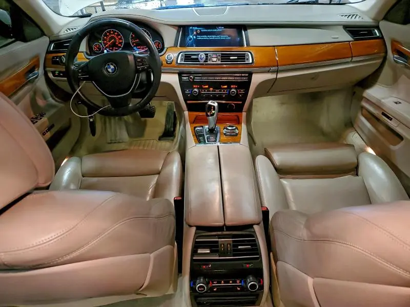 2013 BMW 750 LXI  