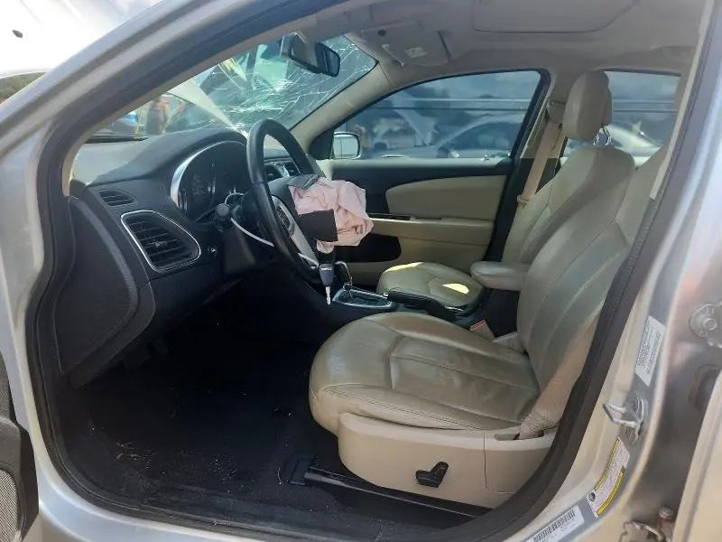 2012 CHRYSLER 200 LIMITED  