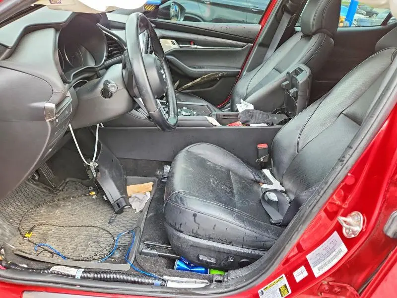 2020 MAZDA 3 PREMIUM  