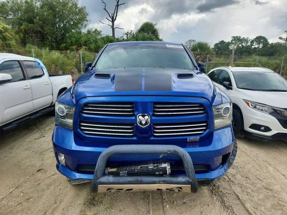 2016 RAM 1500 SPORT  
