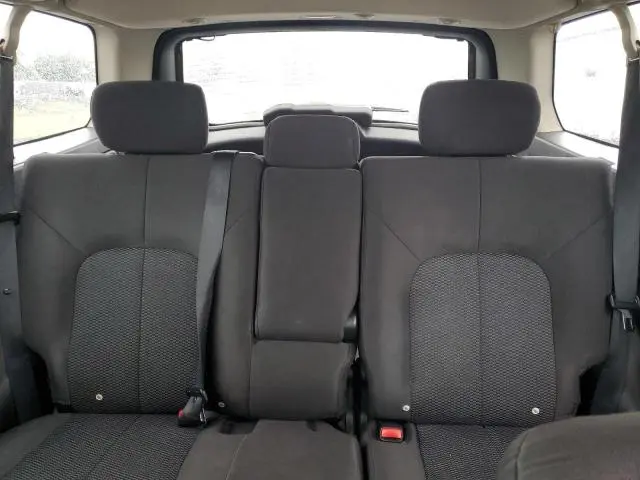 2010 MITSUBISHI ENDEAVOR LS  