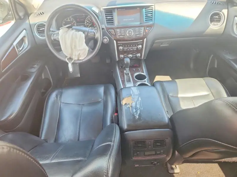 2015 NISSAN PATHFINDER SL  