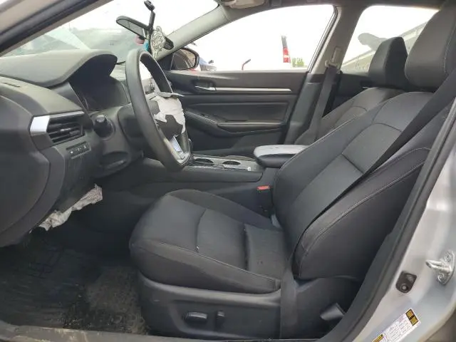 2022 NISSAN ALTIMA SV  