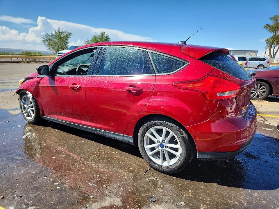 2017 FORD FOCUS SE  
