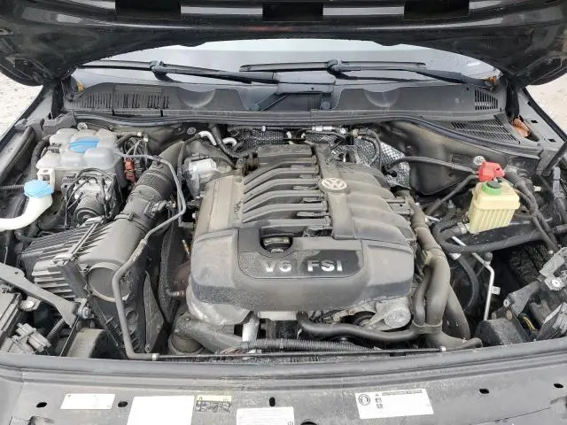 2017 VOLKSWAGEN TOUAREG WOLFSBURG  