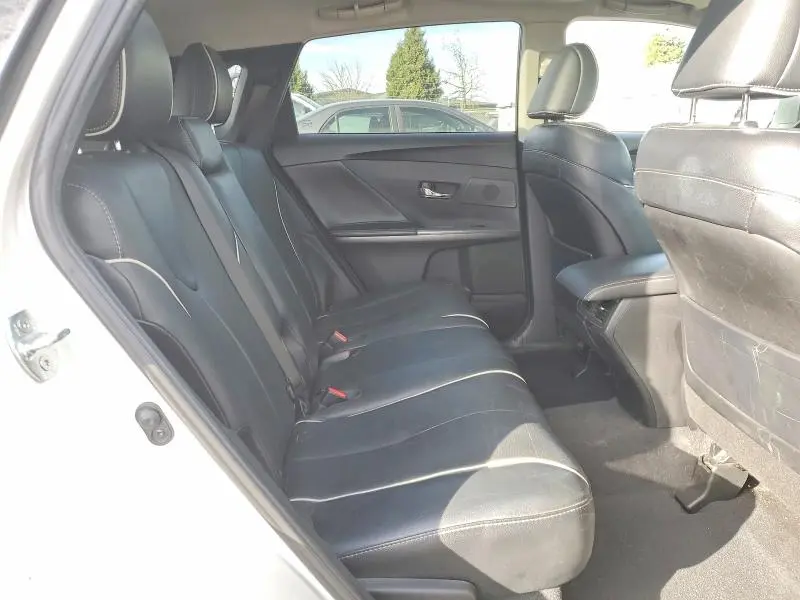 2013 TOYOTA VENZA LIMITED  