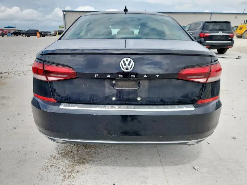2021 VOLKSWAGEN PASSAT SE  