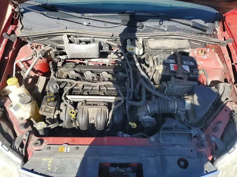 2010 FORD FOCUS SE  