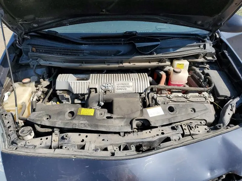 2015 TOYOTA PRIUS FOUR  