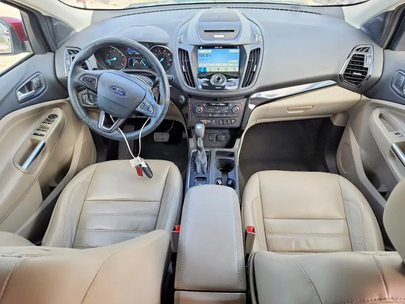 2017 FORD ESCAPE TITANIUM  