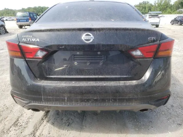 2019 NISSAN ALTIMA SR