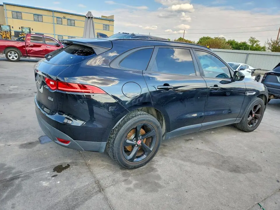 2017 JAGUAR F-PACE PREMIUM  