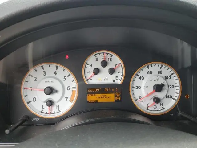 2012 NISSAN ARMADA SV  