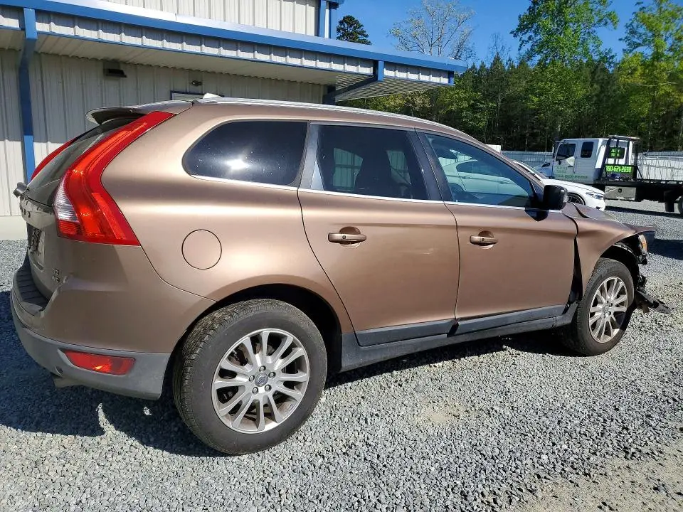 2010 VOLVO XC60 T6  