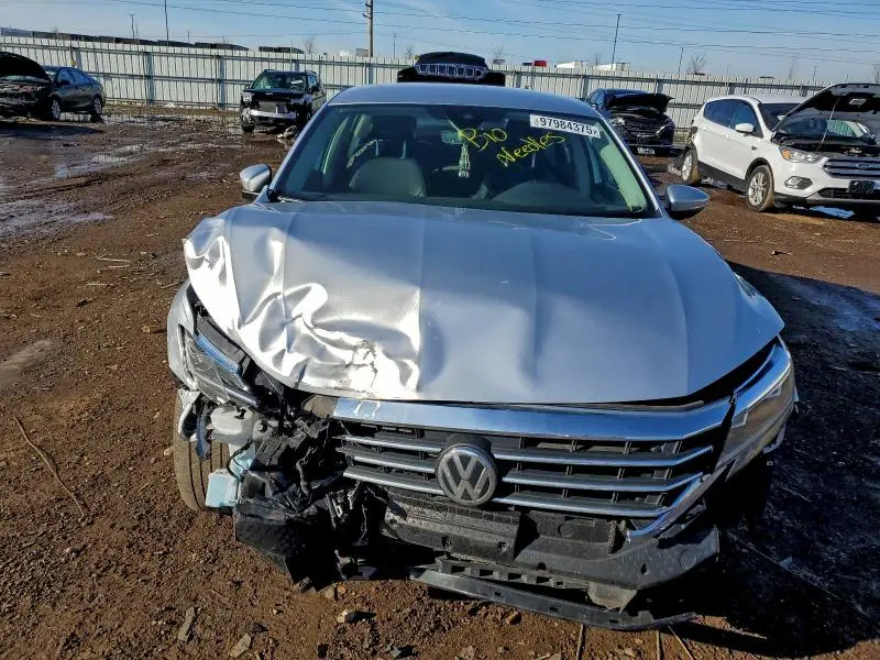 2020 VOLKSWAGEN PASSAT SE  