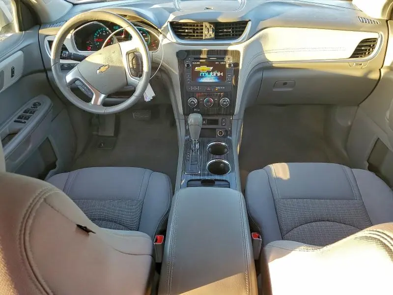 2014 CHEVROLET TRAVERSE LT  